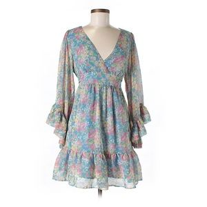 Floral Print Summer Dress—BEAUTIFUL! Betsy Johnson size medium